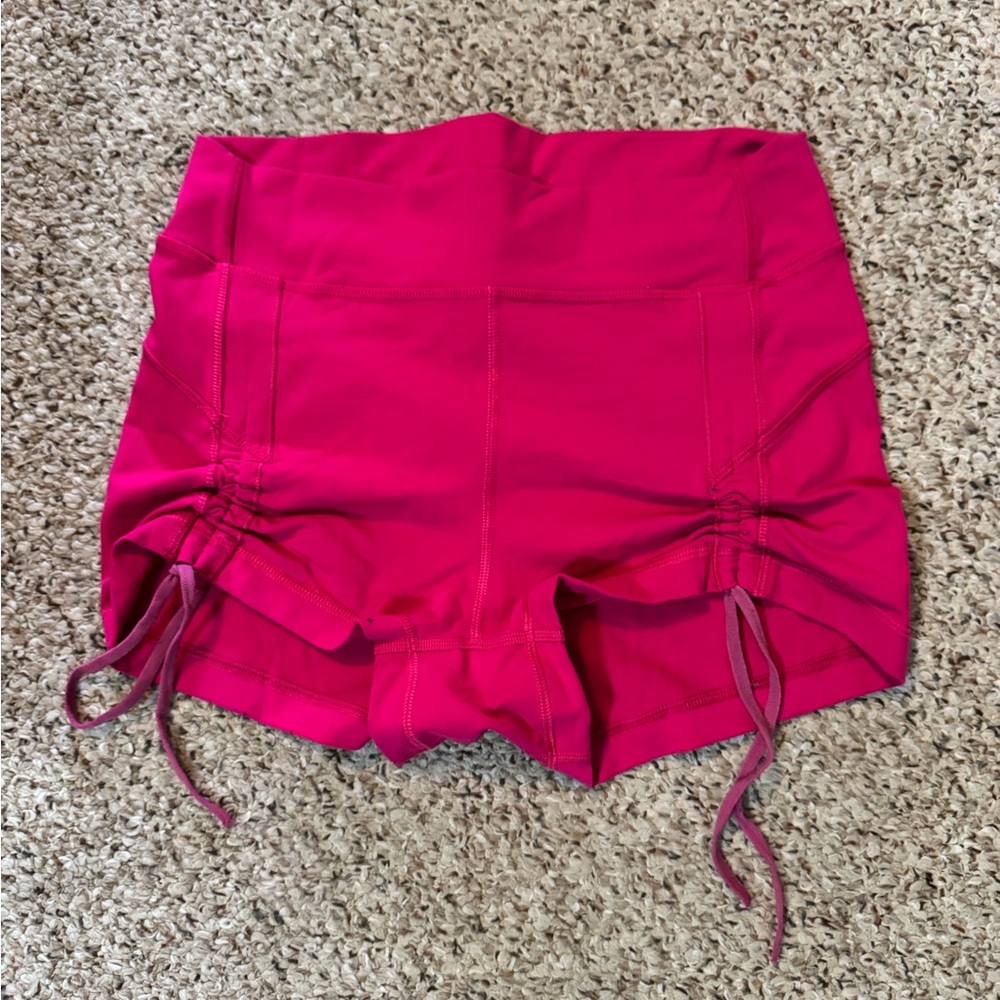 Lululemon Athletica Women's hot pink  Shorts